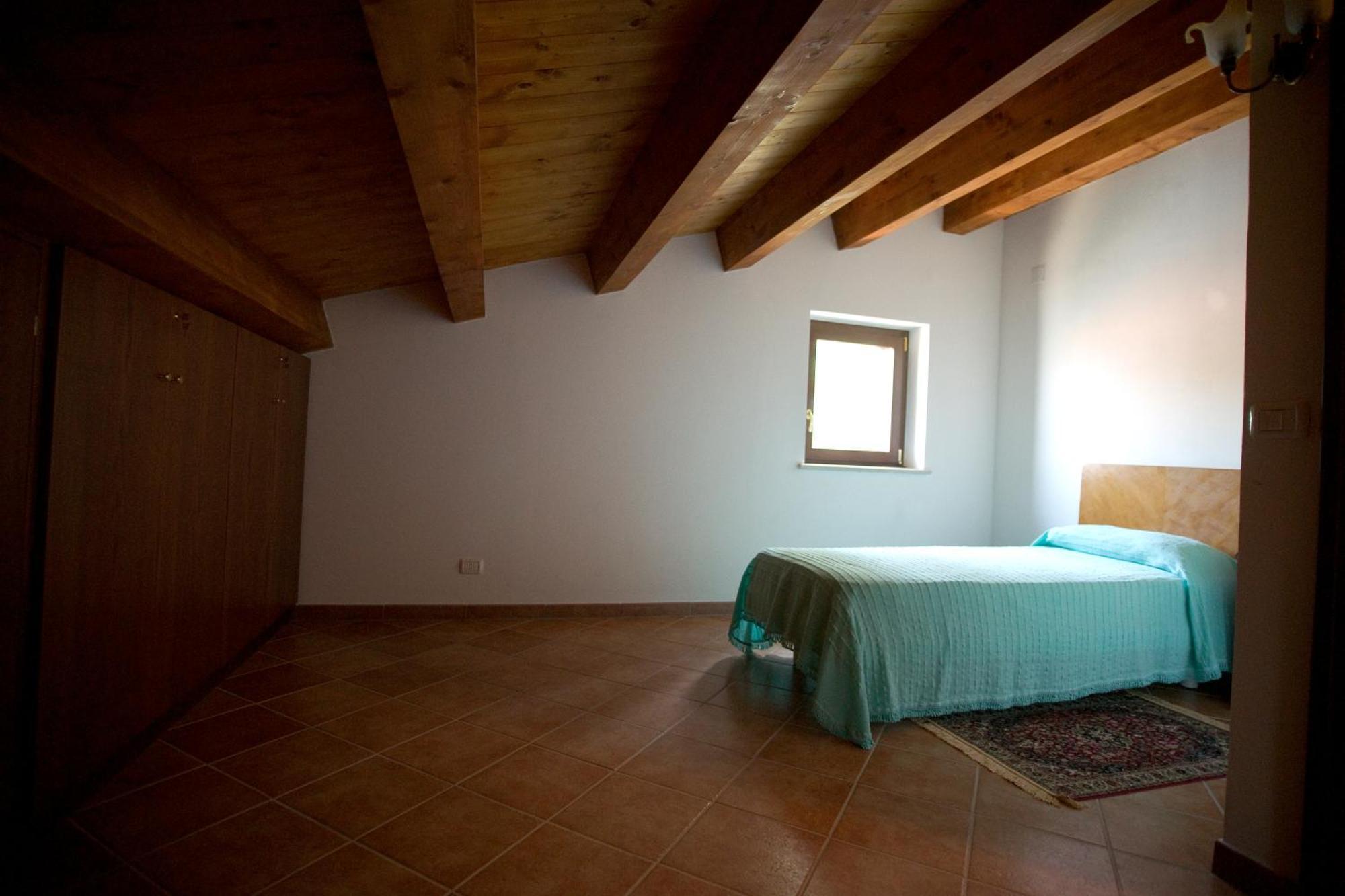 Agriturismo Miracco Atanasio Franco "Il Maniero" Santa Sofia d'Epiro Buitenkant foto