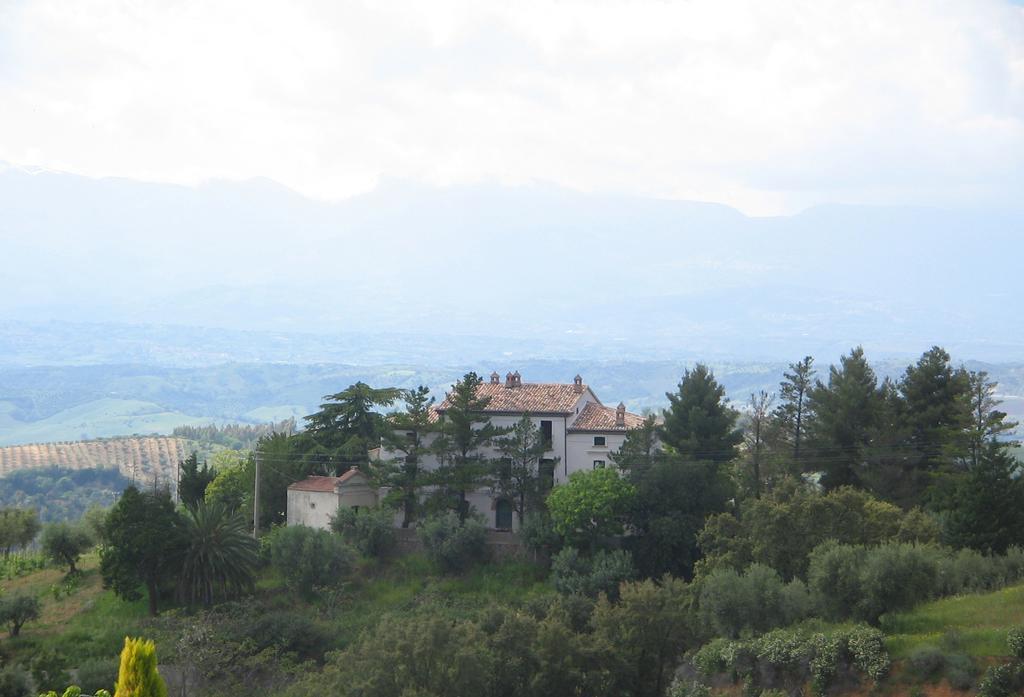 Agriturismo Miracco Atanasio Franco "Il Maniero" Santa Sofia d'Epiro Buitenkant foto